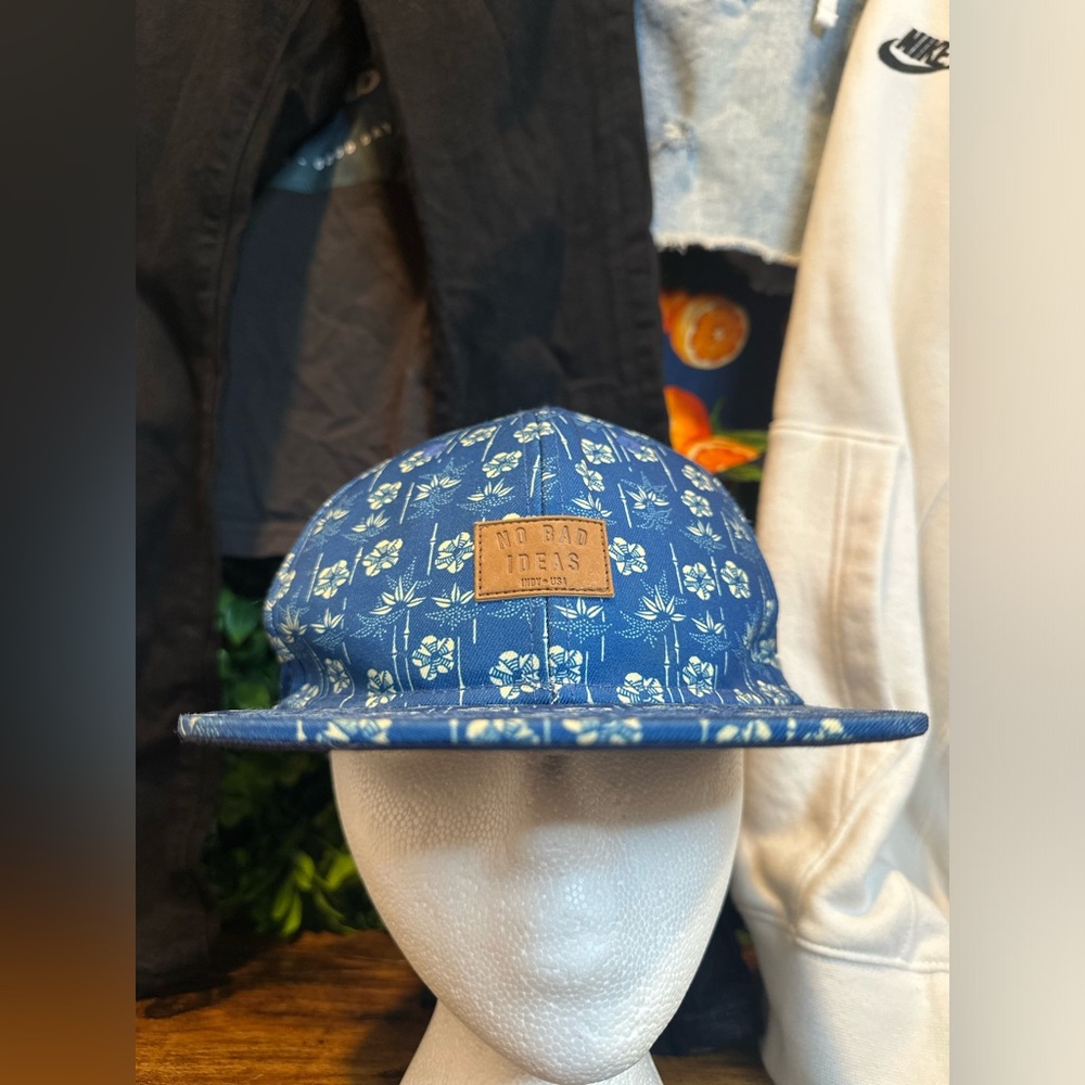 No Bad Ideas (NBI) Adjustable hat - straight brim - Blue Floral